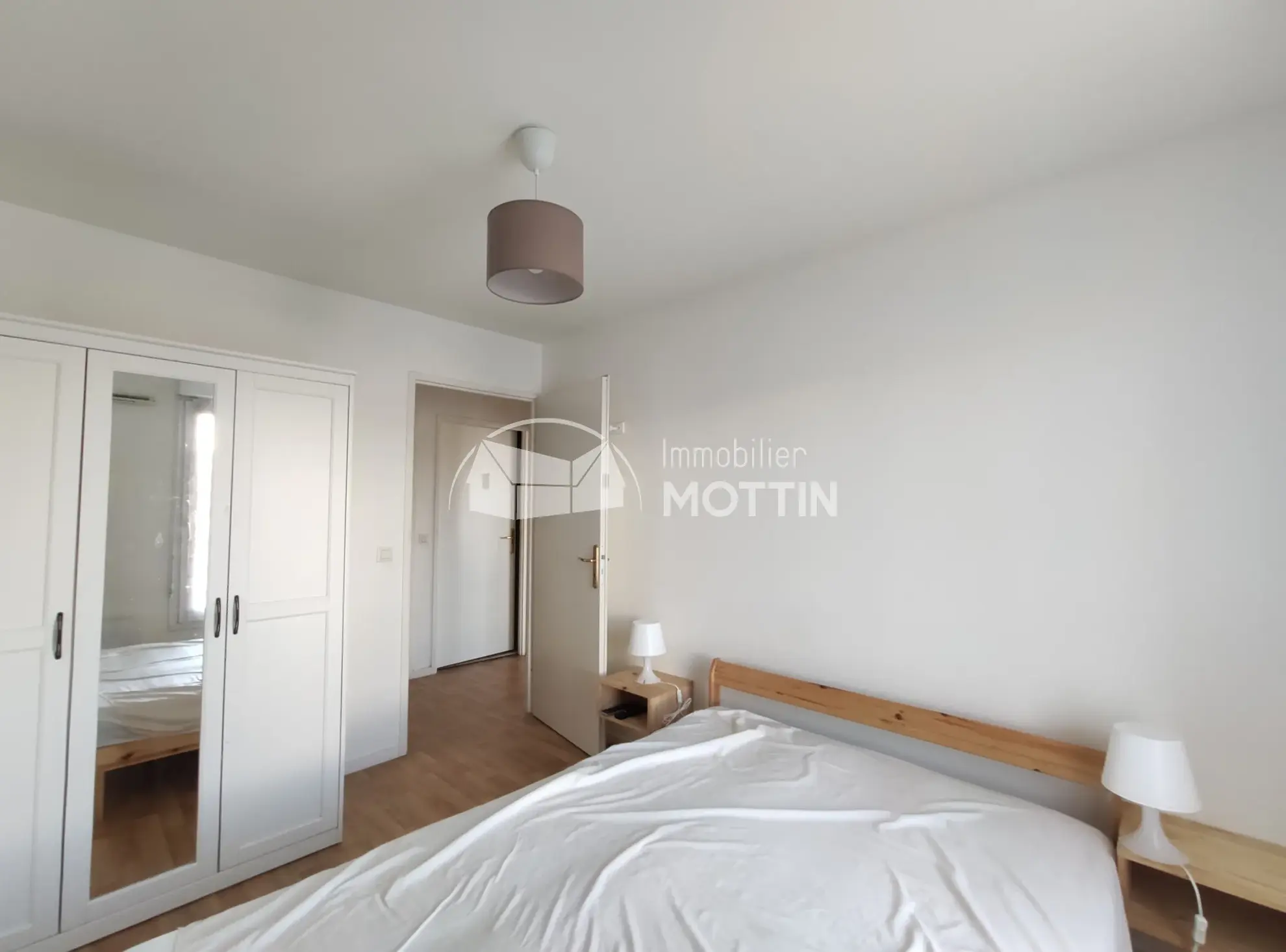 À vendre : Appartement F2 de 51m² avec vue sur la Seine à Vitry-sur-Seine 