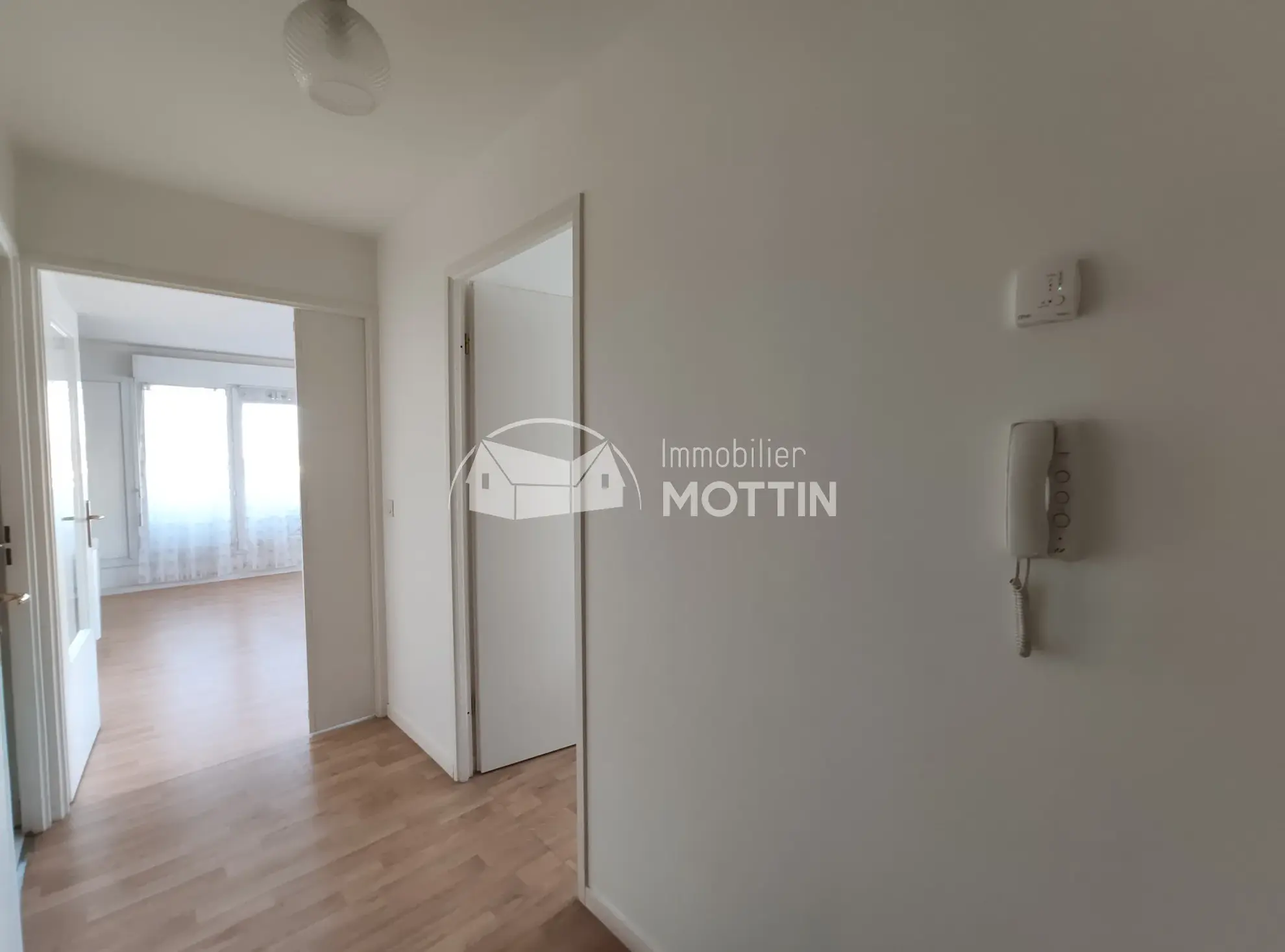 À vendre : Appartement F2 de 51m² avec vue sur la Seine à Vitry-sur-Seine 