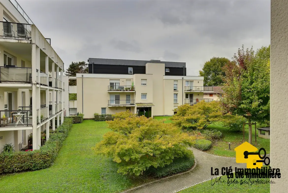 À vendre : Magnifique appartement F3 à Huningue 