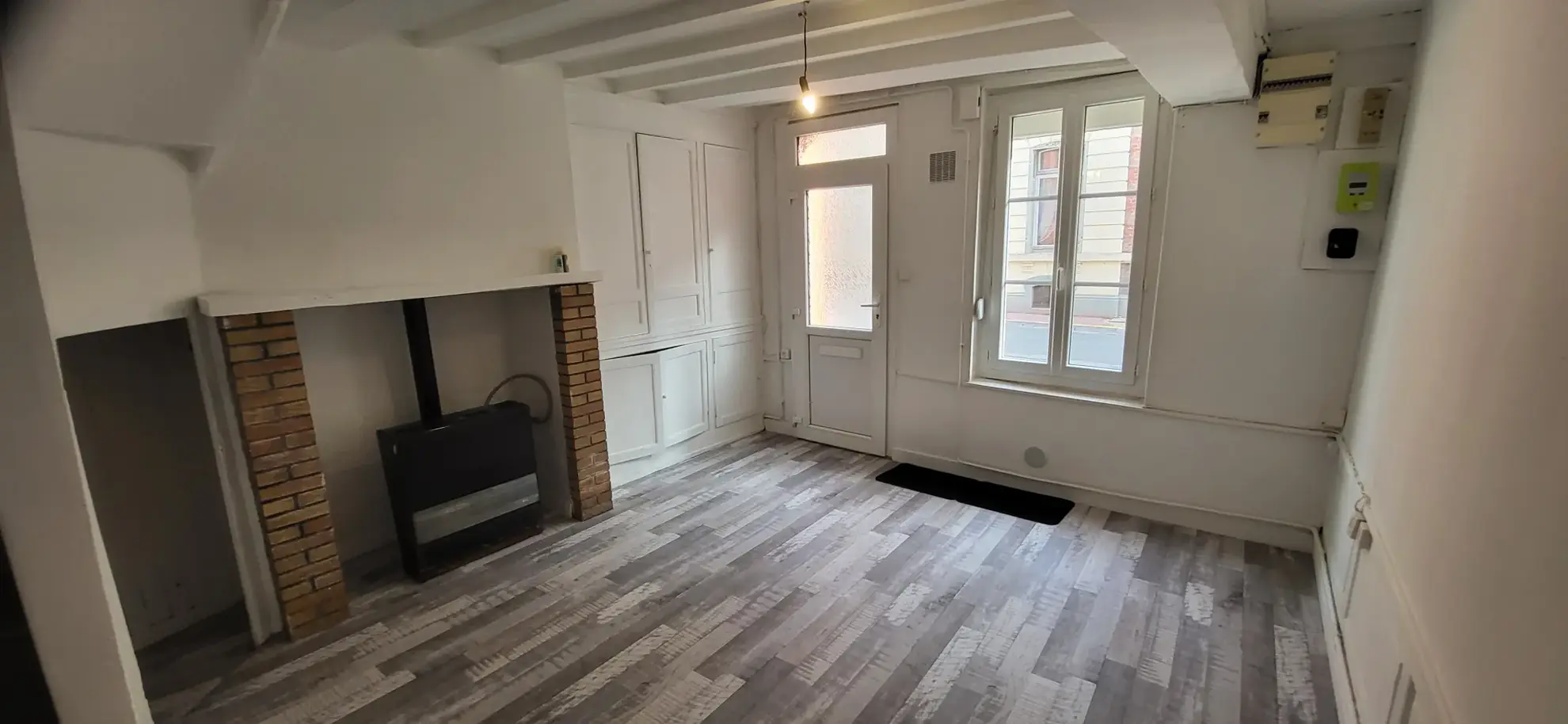 Maison rénovée à vendre à Abbeville - 2 chambres 