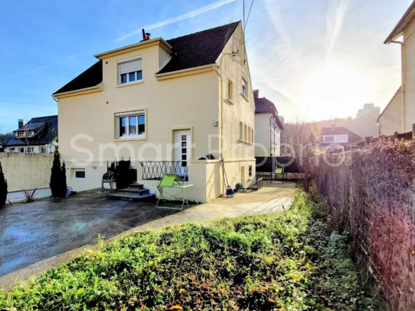 Maison de 3 chambres avec dépendance à vendre à Creil