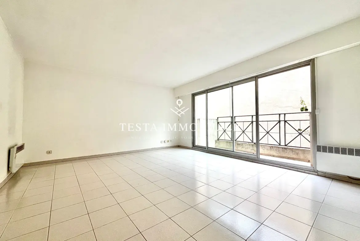 À vendre : Appartement 2 pièces à Menton - 50 m² 