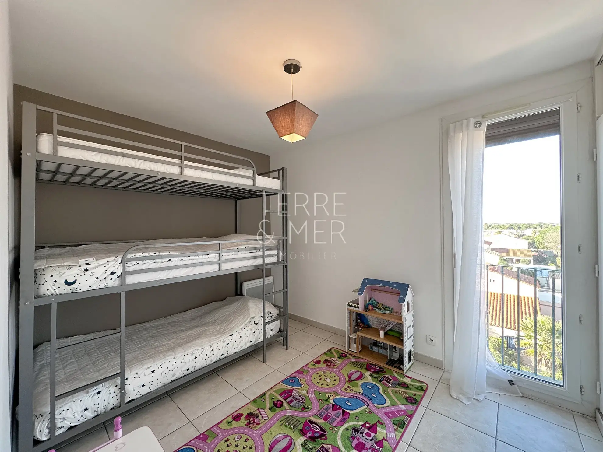 À vendre : Appartement rénové 3 pièces à Saint-Cyprien Plage 