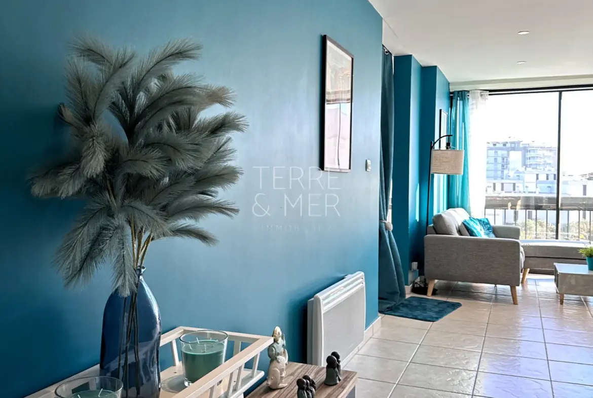 À vendre : Appartement rénové 3 pièces à Saint-Cyprien Plage 