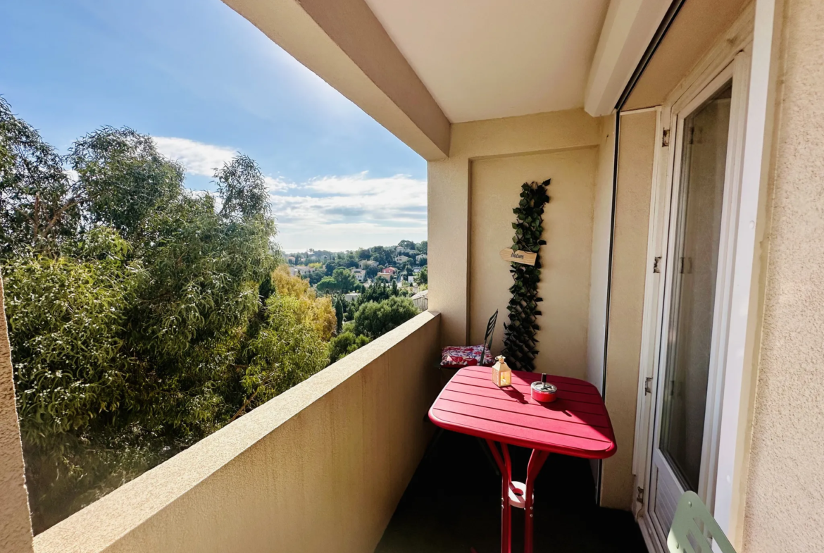 À vendre : Appartement T4 avec vue mer à La Seyne-sur-Mer 