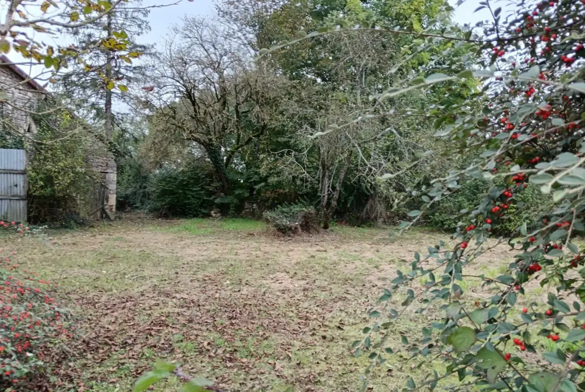 Maison de type longère à Messe avec 5 chambres à vendre 