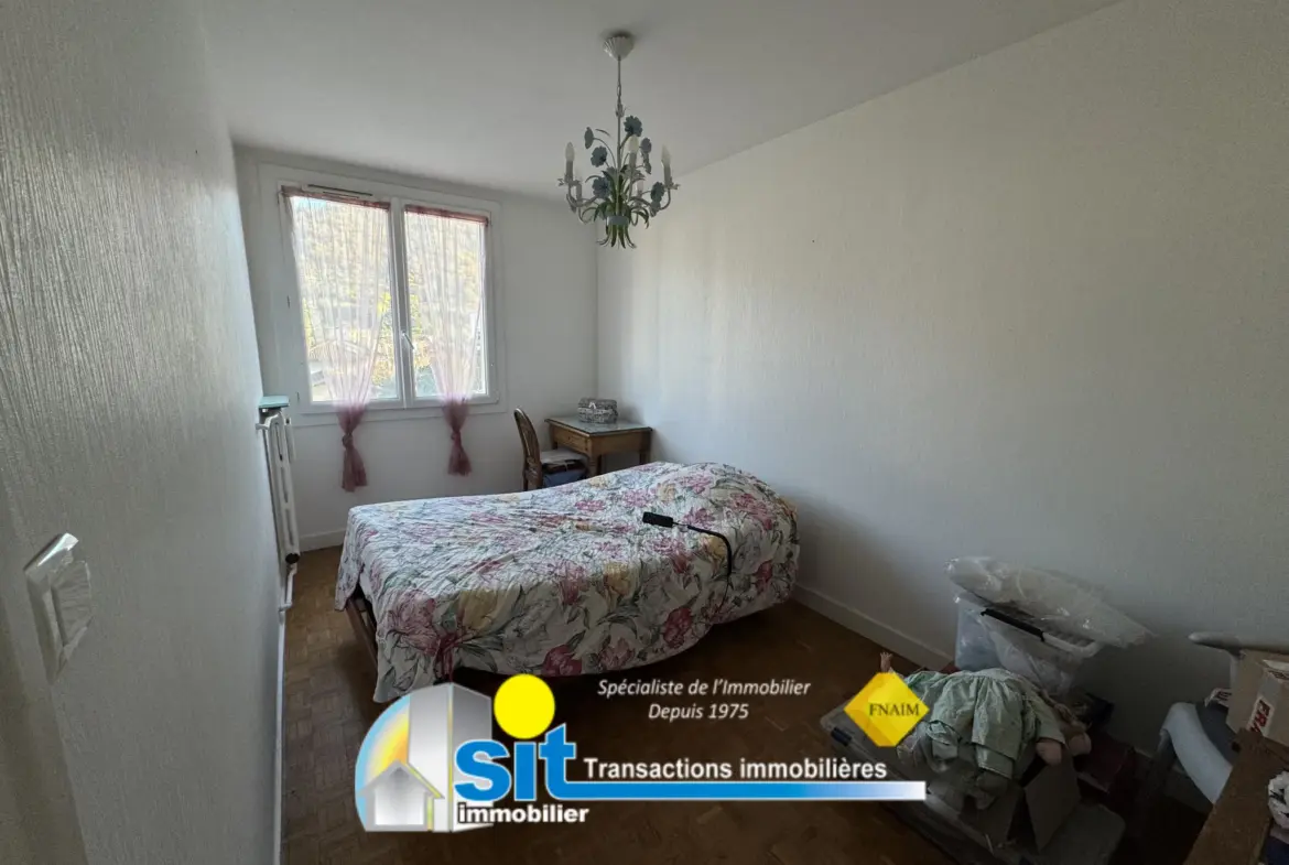 Appartement T4 lumineux à Vienne Sud avec balcon et ascenseur 