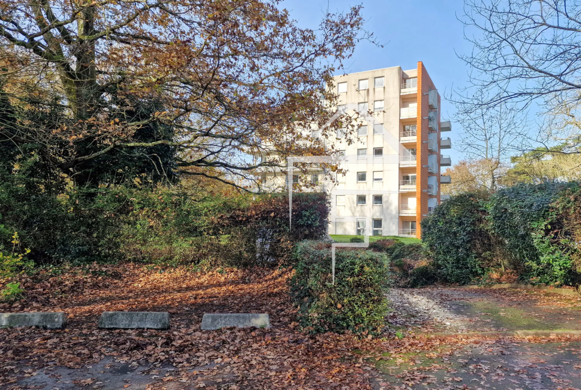 T2 à vendre à Nantes Eraudière - Balcon et double stationnement 