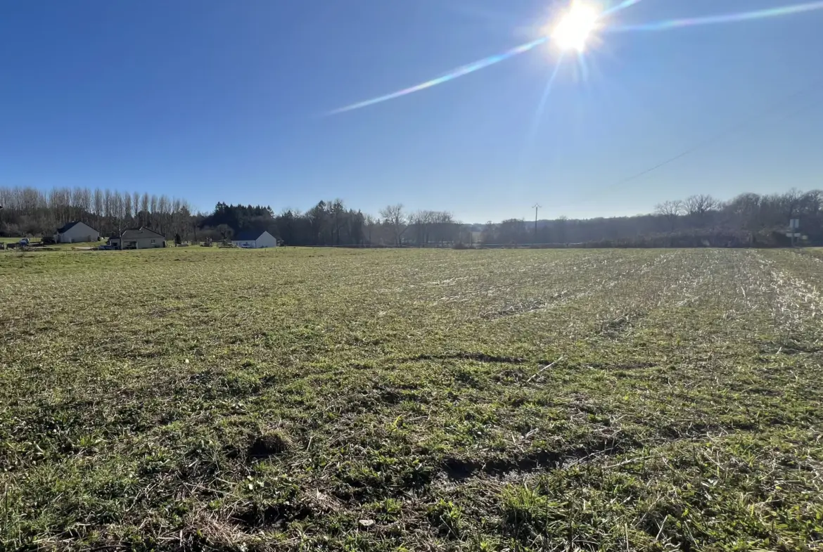 Terrain à bâtir calme de 2176 m² à Seilhac en Corrèze 