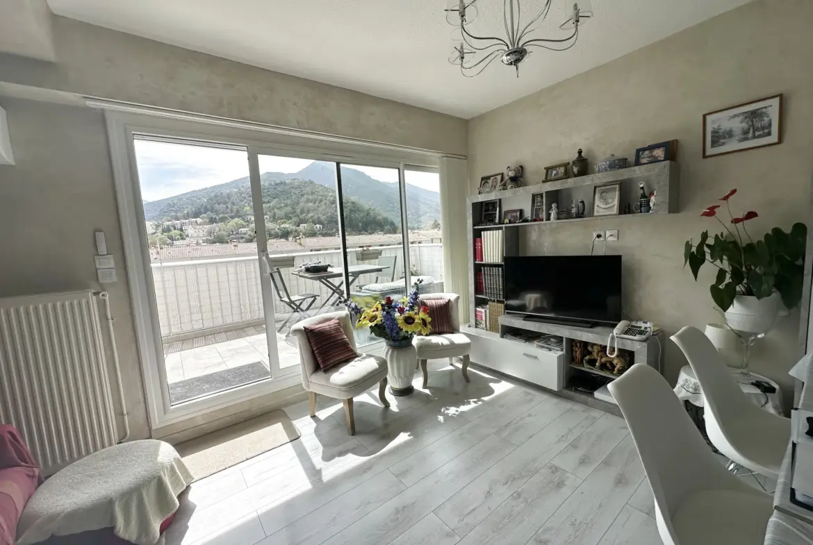 À vendre : Appartement F2 avec vue panoramique à Amélie-les-Bains 