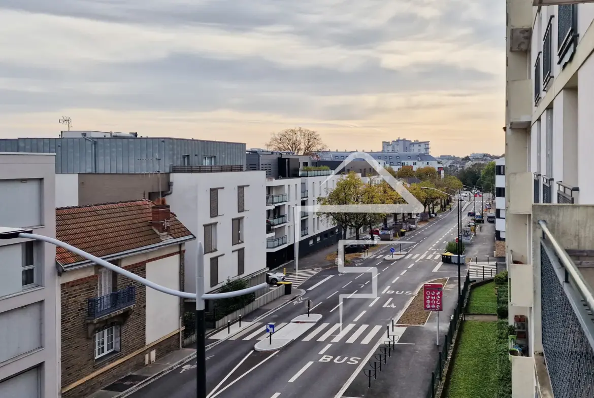 Nantes - Grand T3 lumineux avec balcon dans le quartier Tortière 