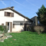 Maison en pierre à Beaupuy, 4 chambres avec jardin