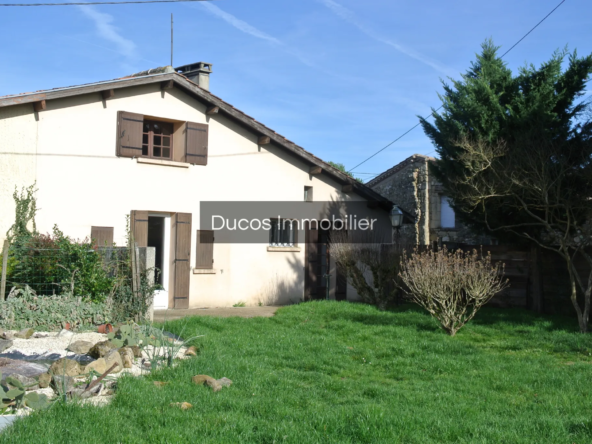 Maison en pierre à Beaupuy, 4 chambres avec jardin