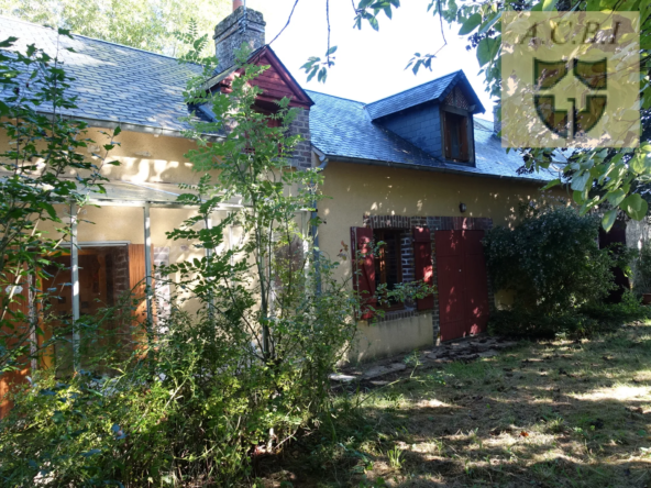 Maison isolée en campagne à Oucques - 2 chambres