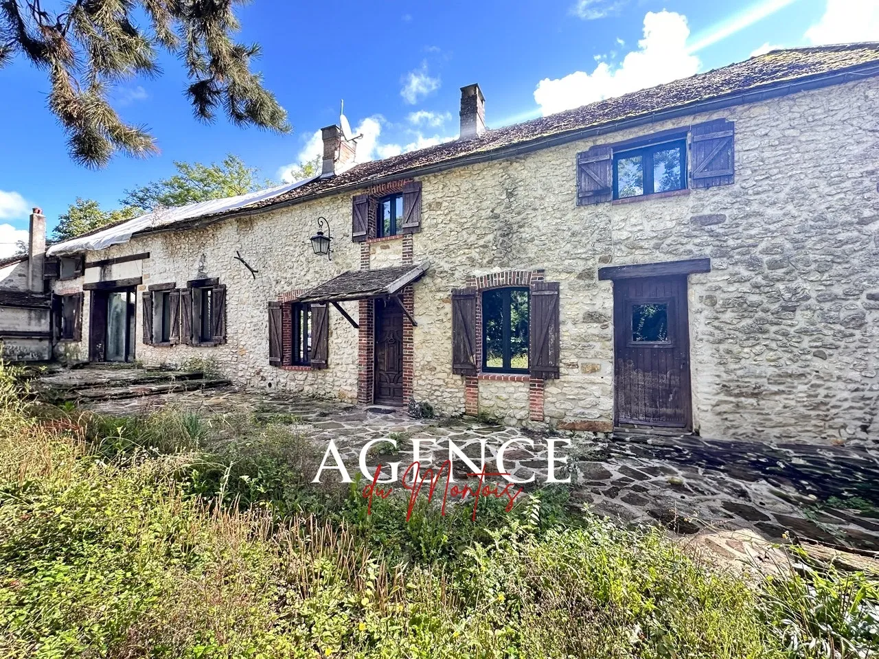 Maison de caractère à vendre à Donnemarie-Dontilly - 3 chambres 