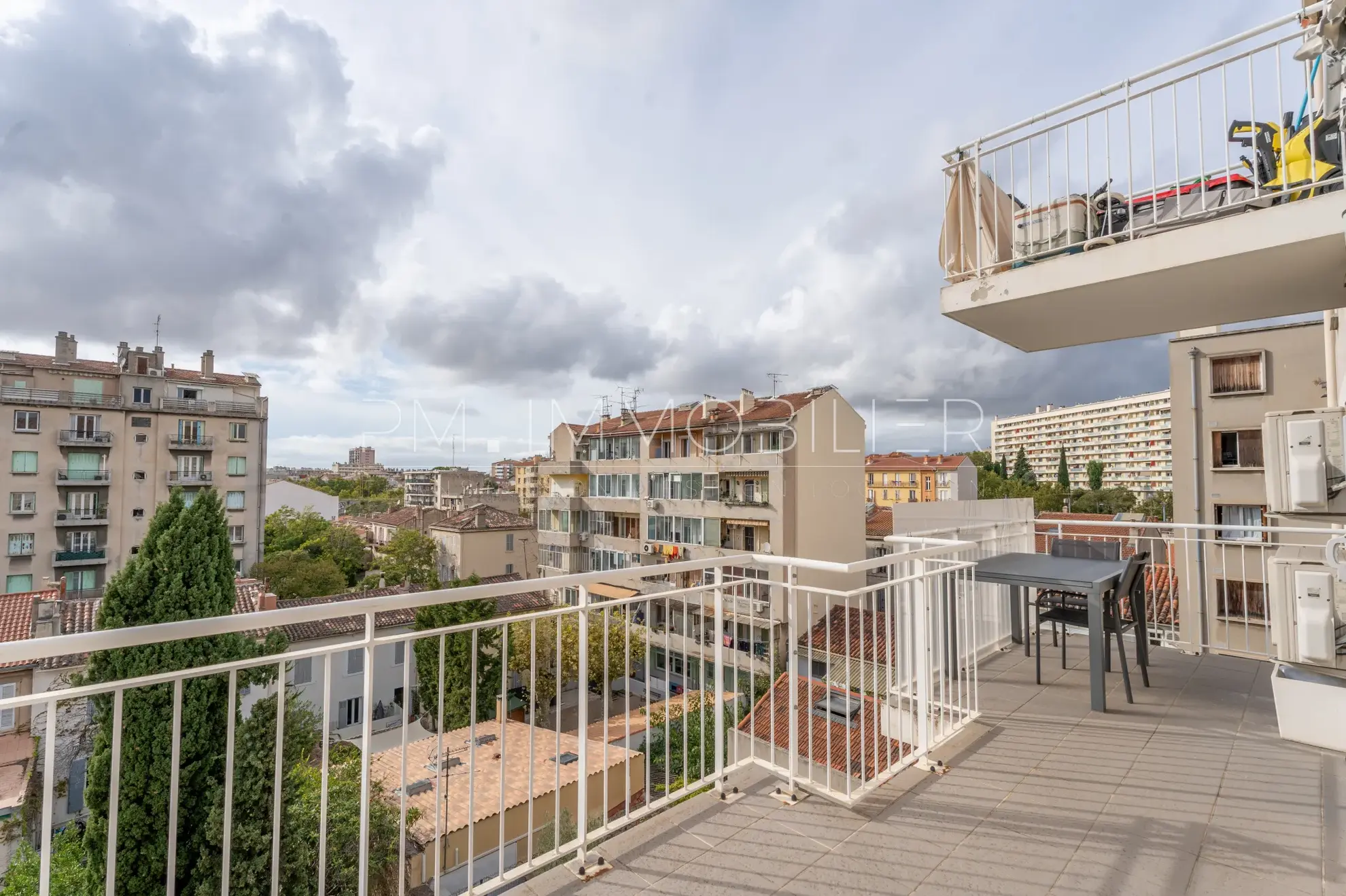 Appartement 3 pièces avec terrasse à Saint-Pierre, Marseille 