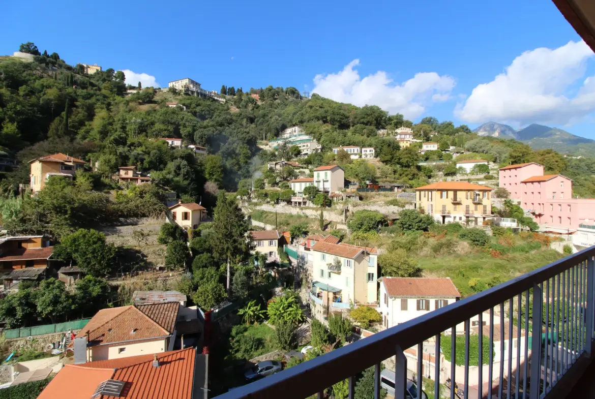 Studio dernier étage à Menton - Calme et vue panoramique 