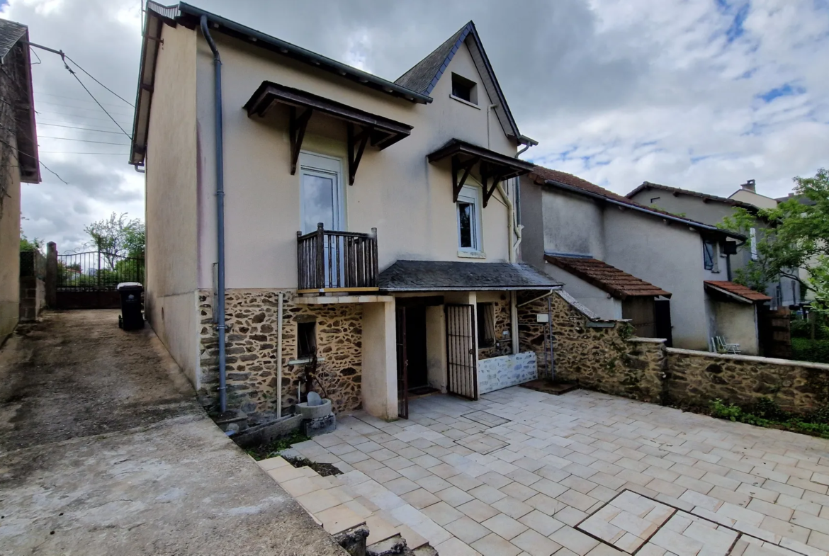 Maison individuelle à vendre à Lubersac 