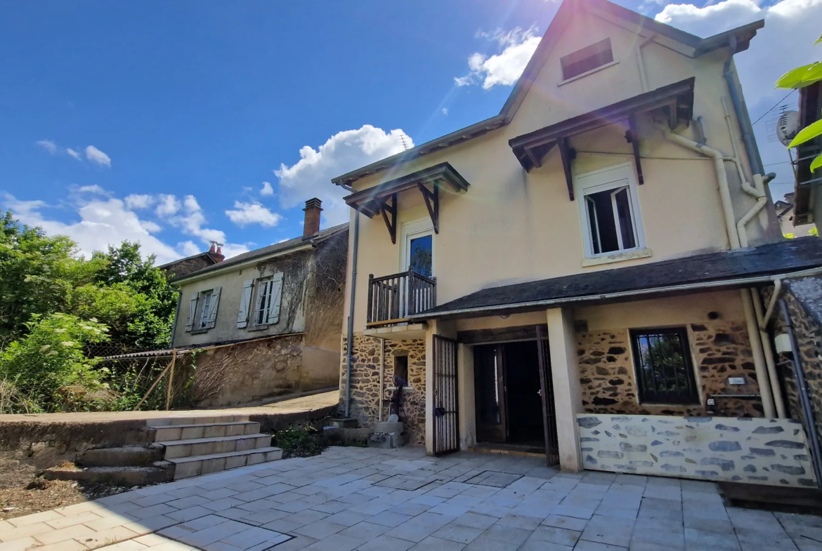 Maison individuelle à vendre à Lubersac 