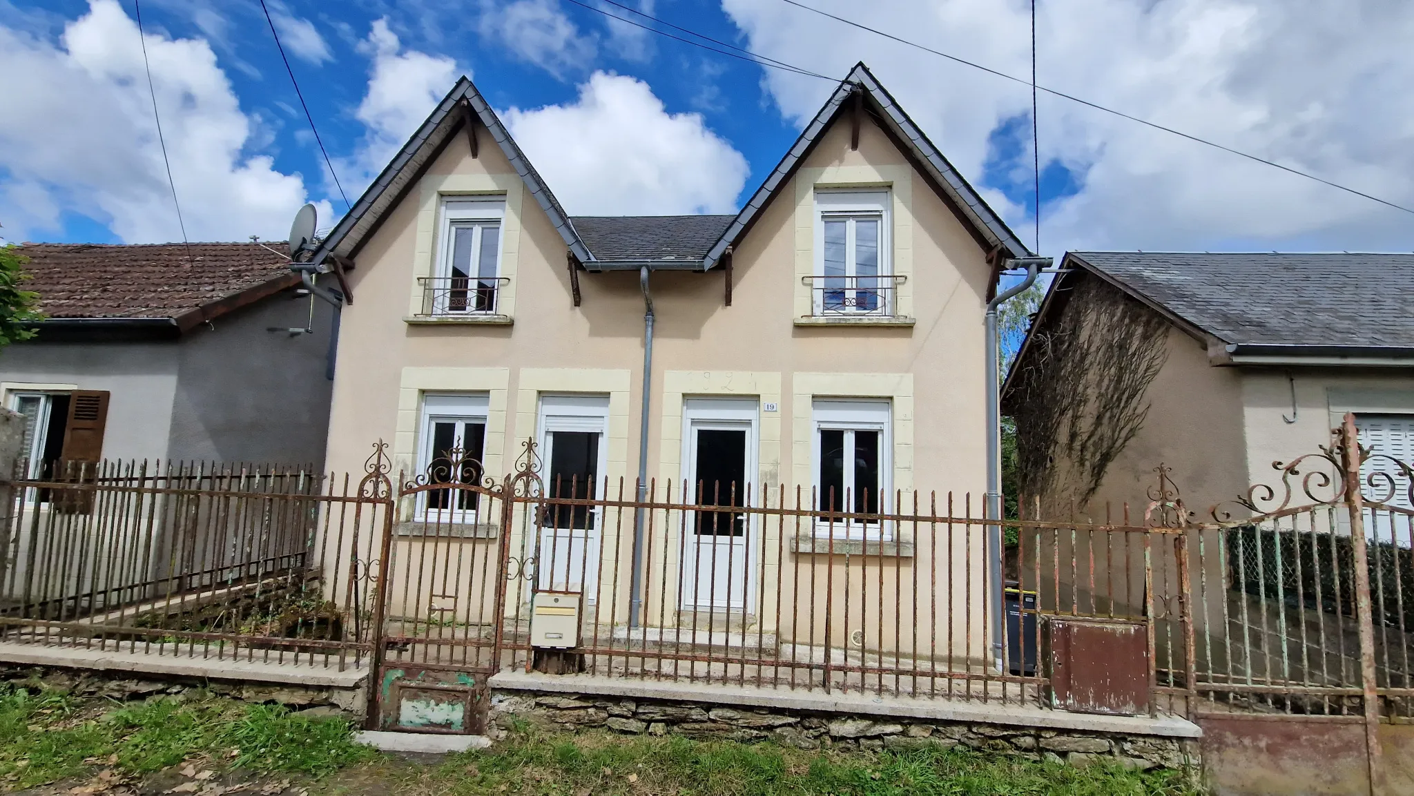 Maison individuelle à vendre à Lubersac 