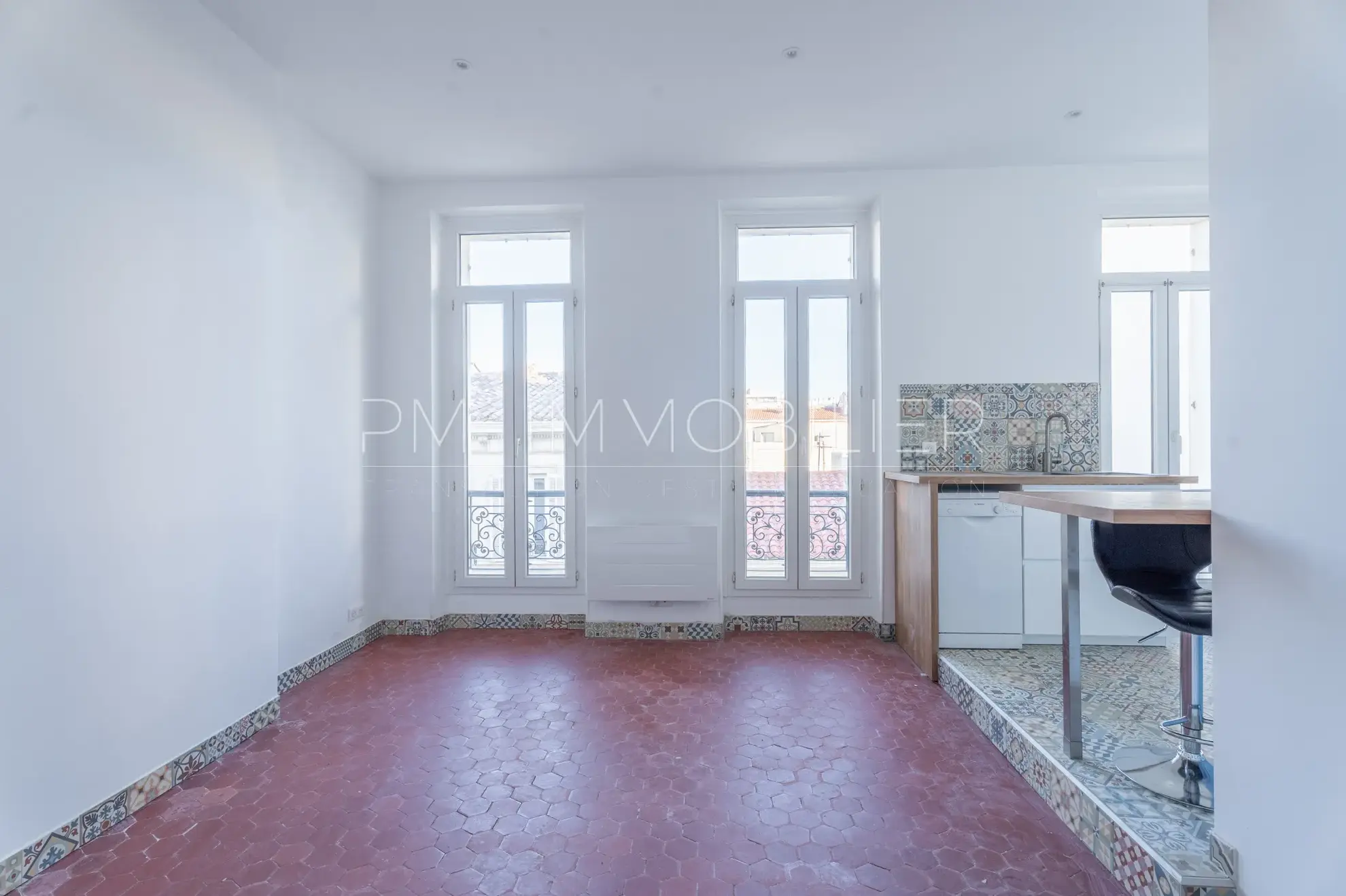 Appartement T1 Rénové au Camas, Marseille – 32,30 m² 