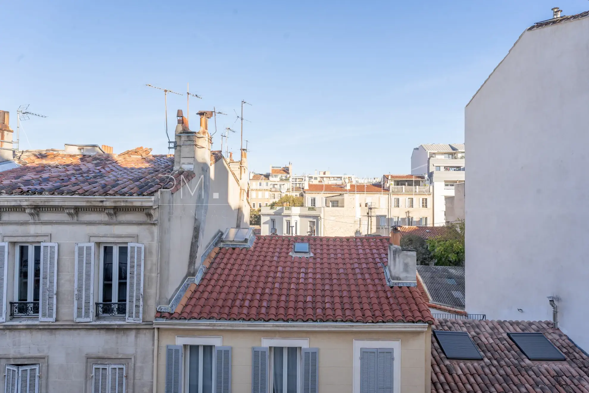 Appartement T1 Rénové au Camas, Marseille – 32,30 m² 