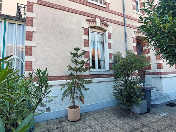 À Tarbes, appartement atypique de 104 m² avec cave