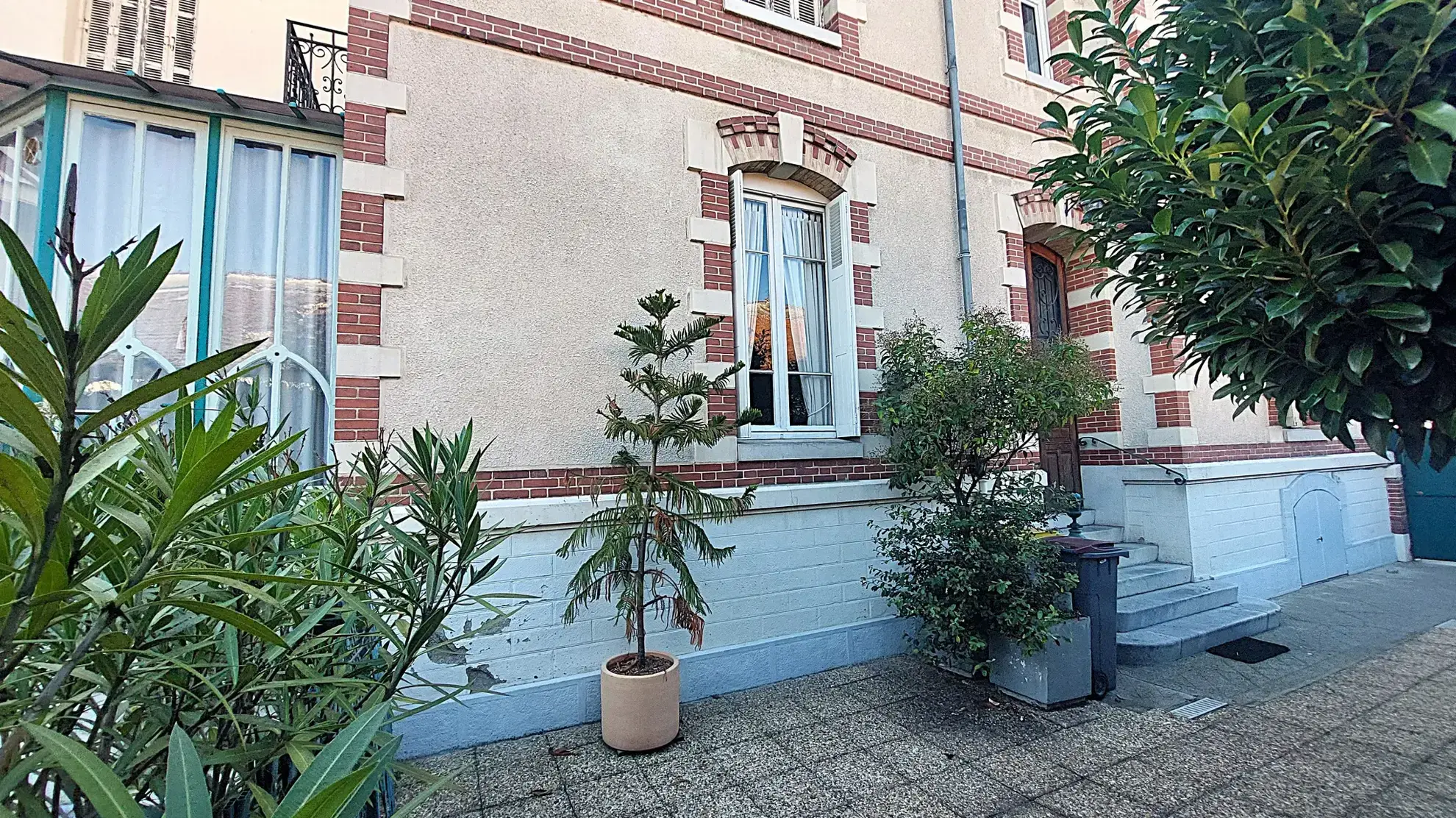 À Tarbes, appartement atypique de 104 m² avec cave 