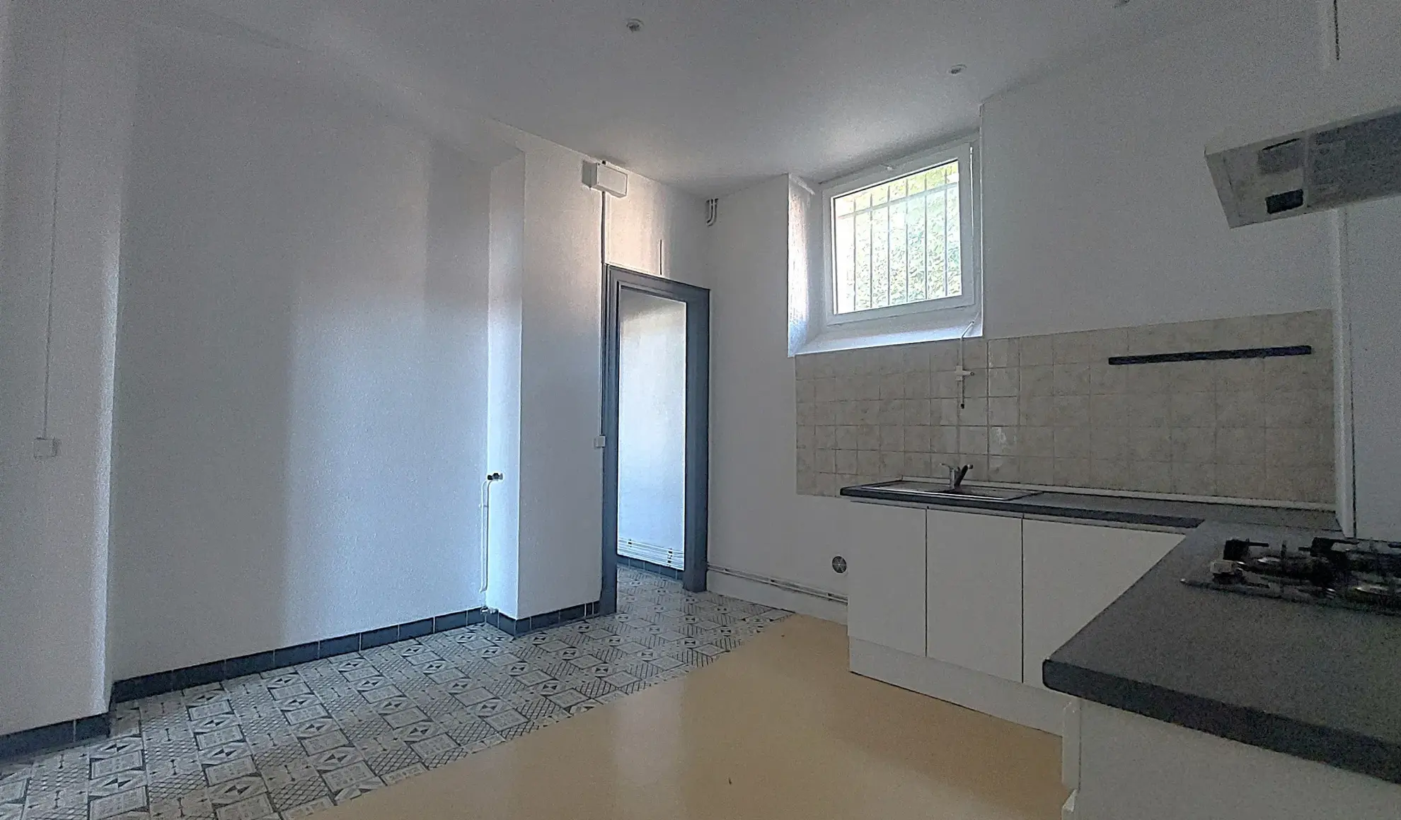 À Tarbes, appartement atypique de 104 m² avec cave 