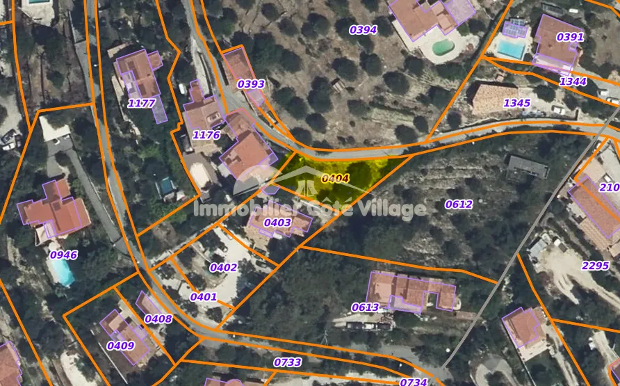 Terrain Constructible de 420 m² à Drap (06340) 