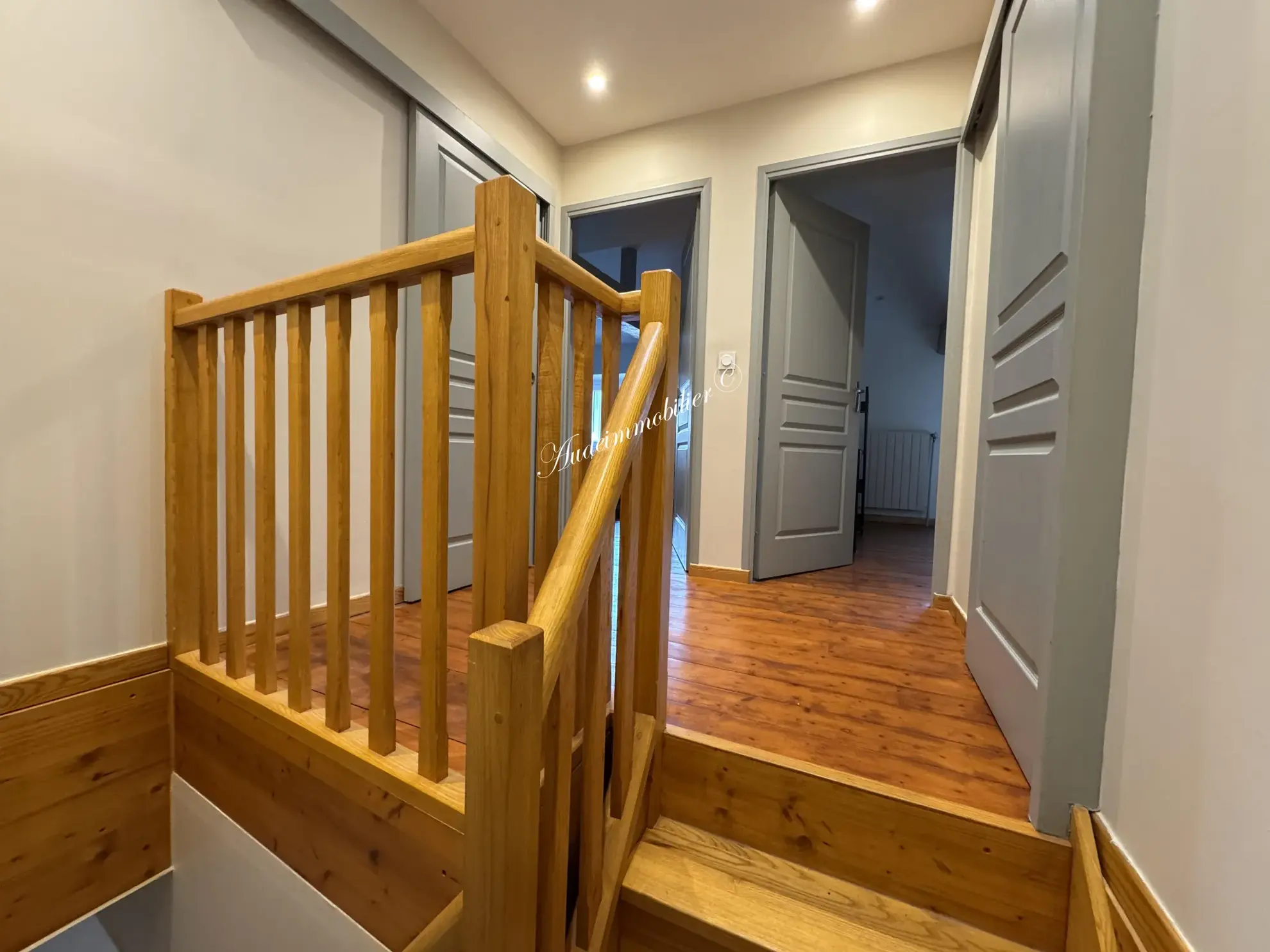 Maison de ville à Limoux avec terrasse et garage 