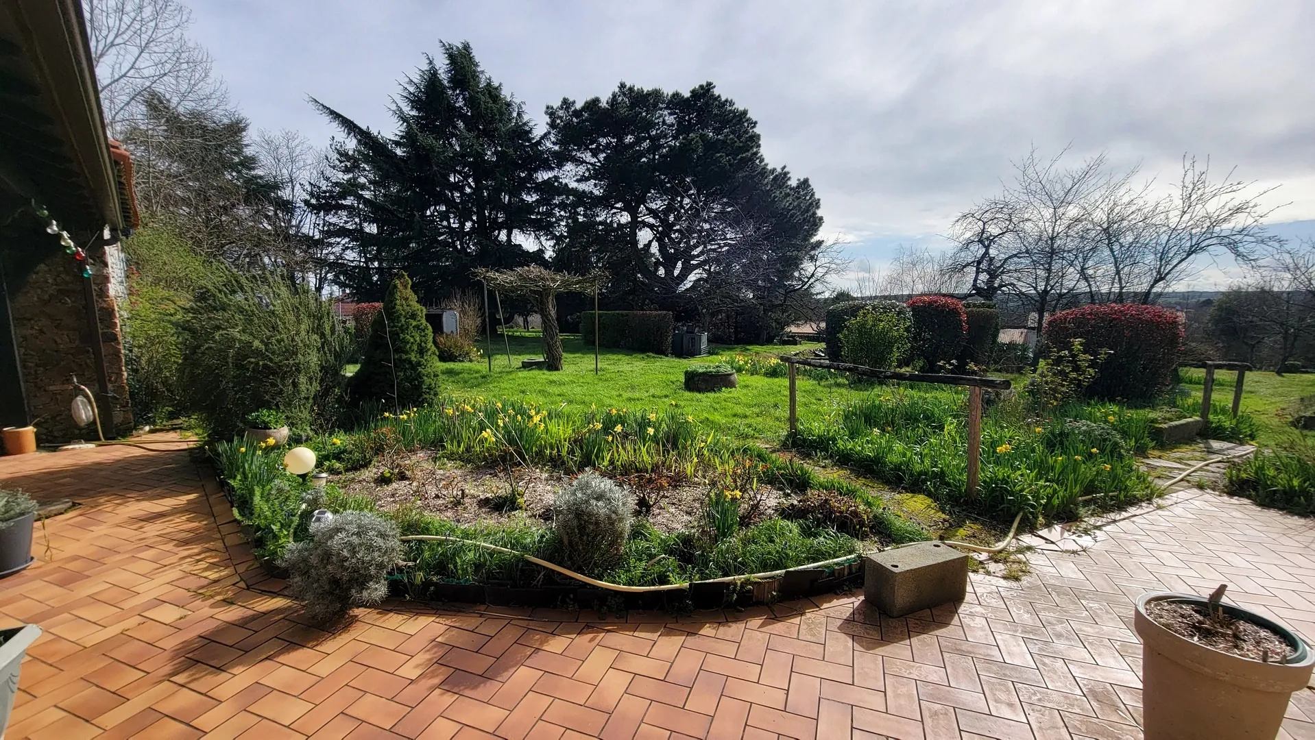 Maison ancienne à vendre à Coron, entre Cholet et Chemillé - Rare ! 