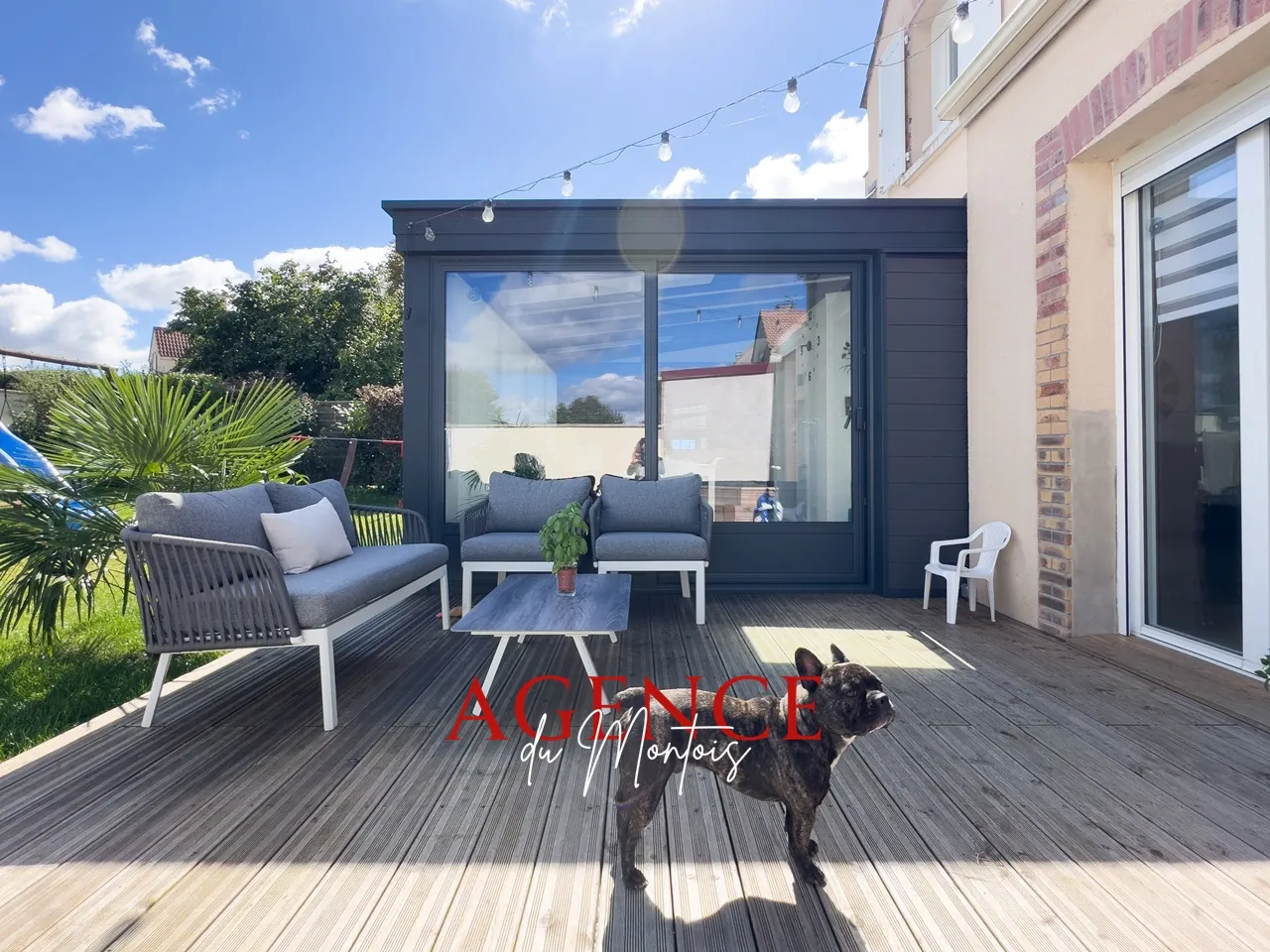 Belle maison à vendre à Bray sur Seine avec piscine et jardin 