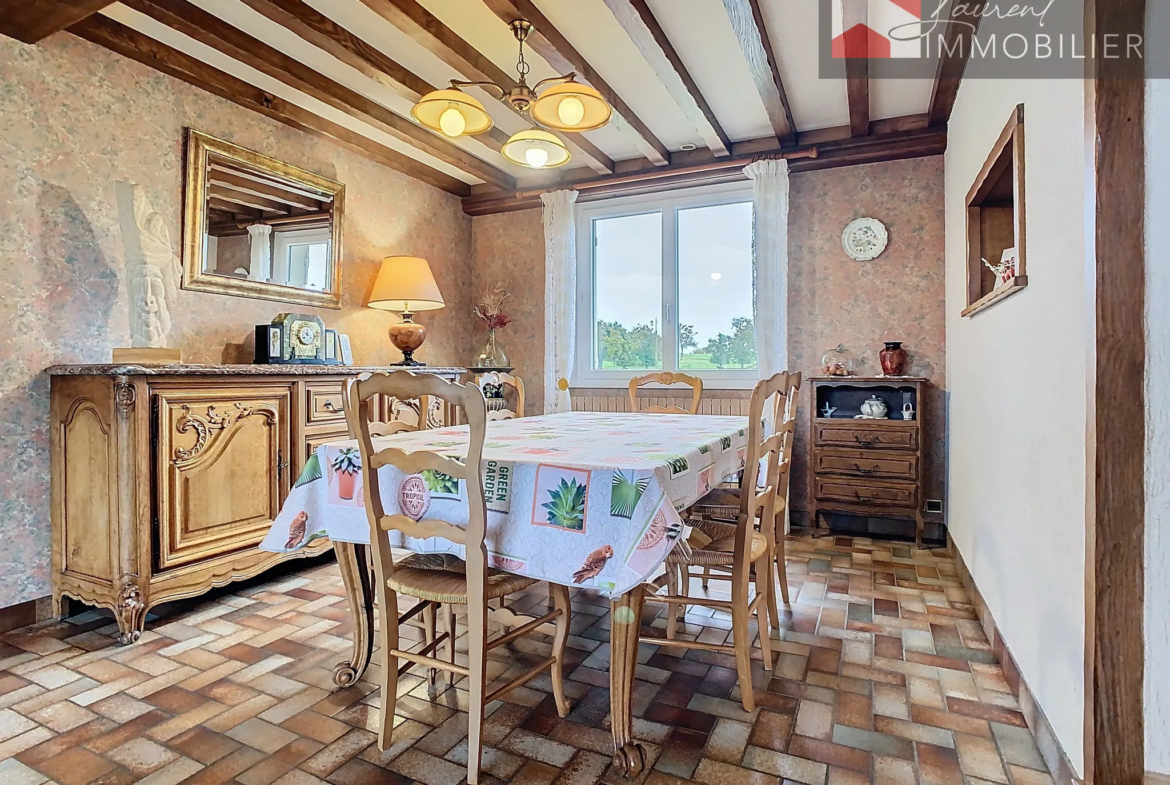 À vendre : Grande maison familiale à Saint-Bénigne 