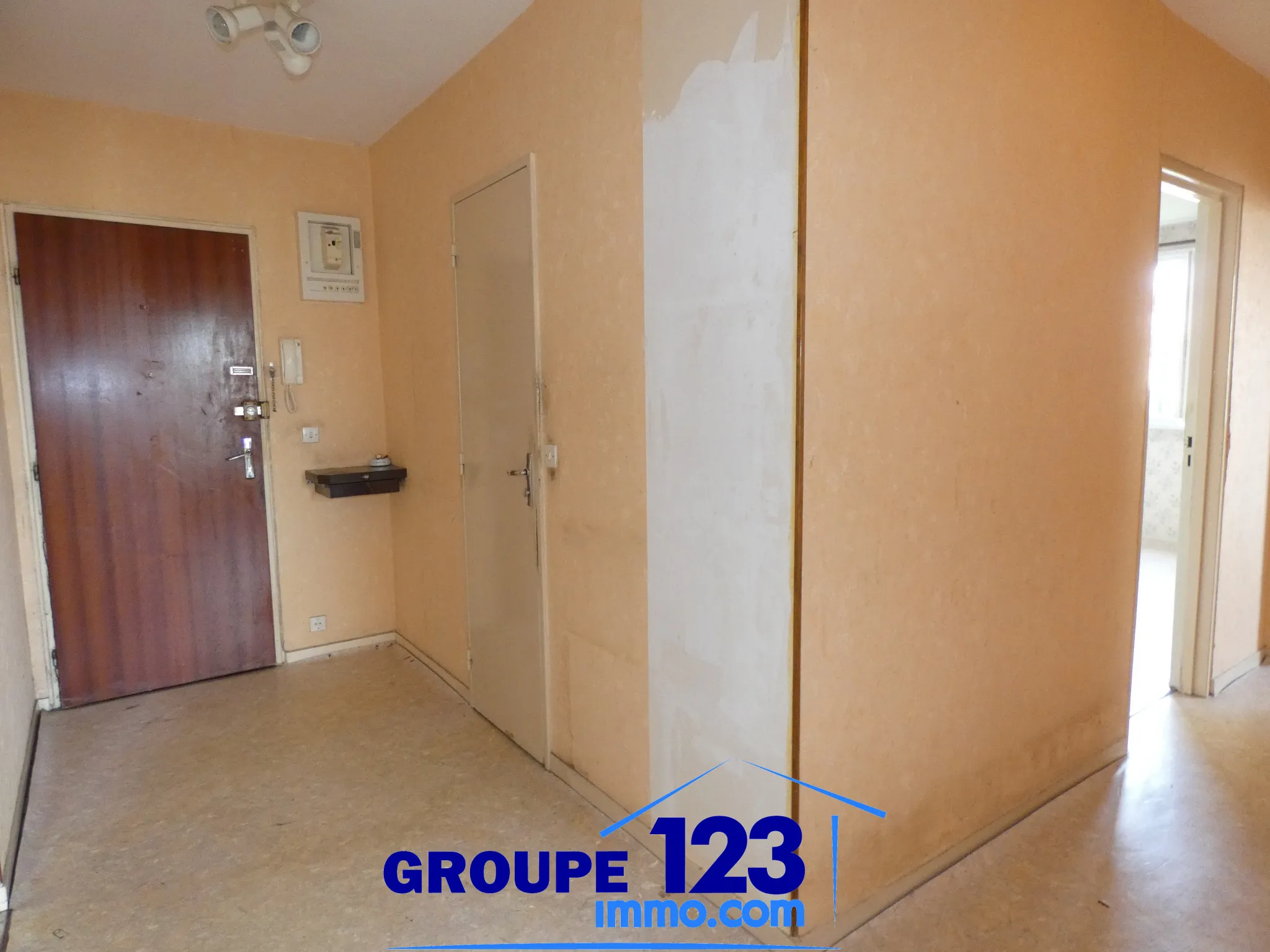 Appartement T3 à Rafraîchir à Migennes 