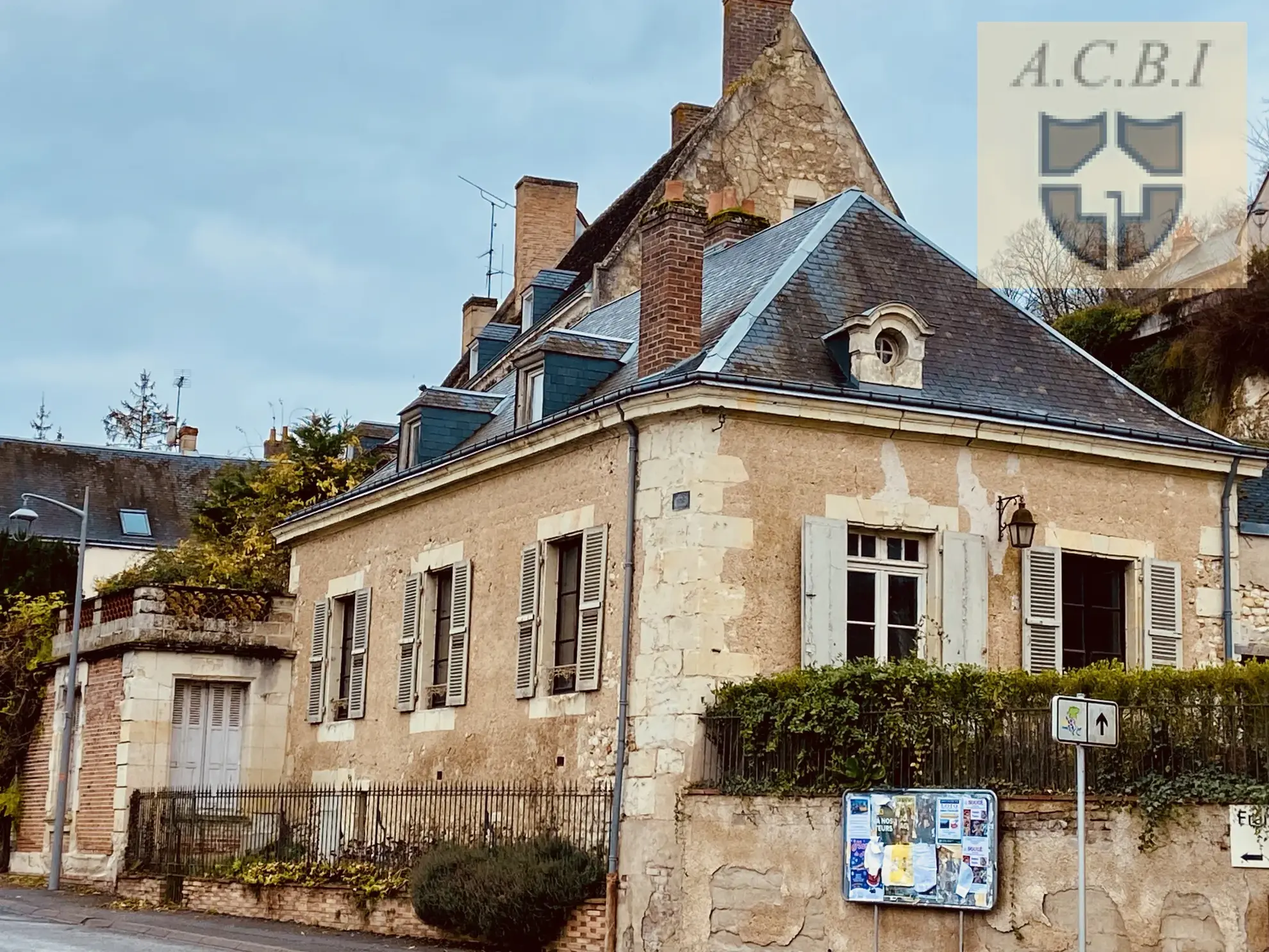 Maison de village à Troo avec jardin et charme ancien 