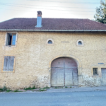 Ferme en partie rénovée à vendre près de HERICOURT