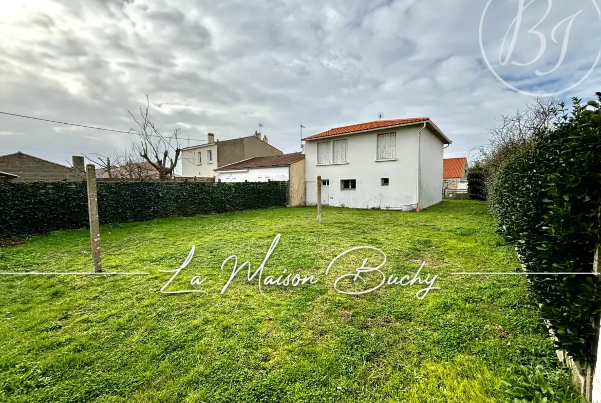 Maison à rénover dans le secteur de la Marcellière aux Sables d'Olonne 