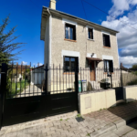 Maison familiale avec jardin à Mantes-la-Ville, proche Paris