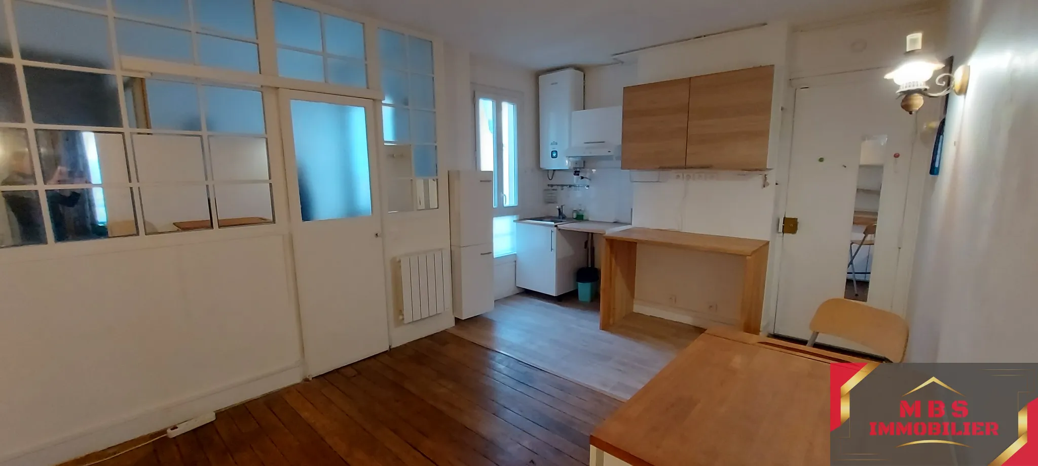 T2 lumineux à vendre à Paris 12ème, 28m² au dernier étage 