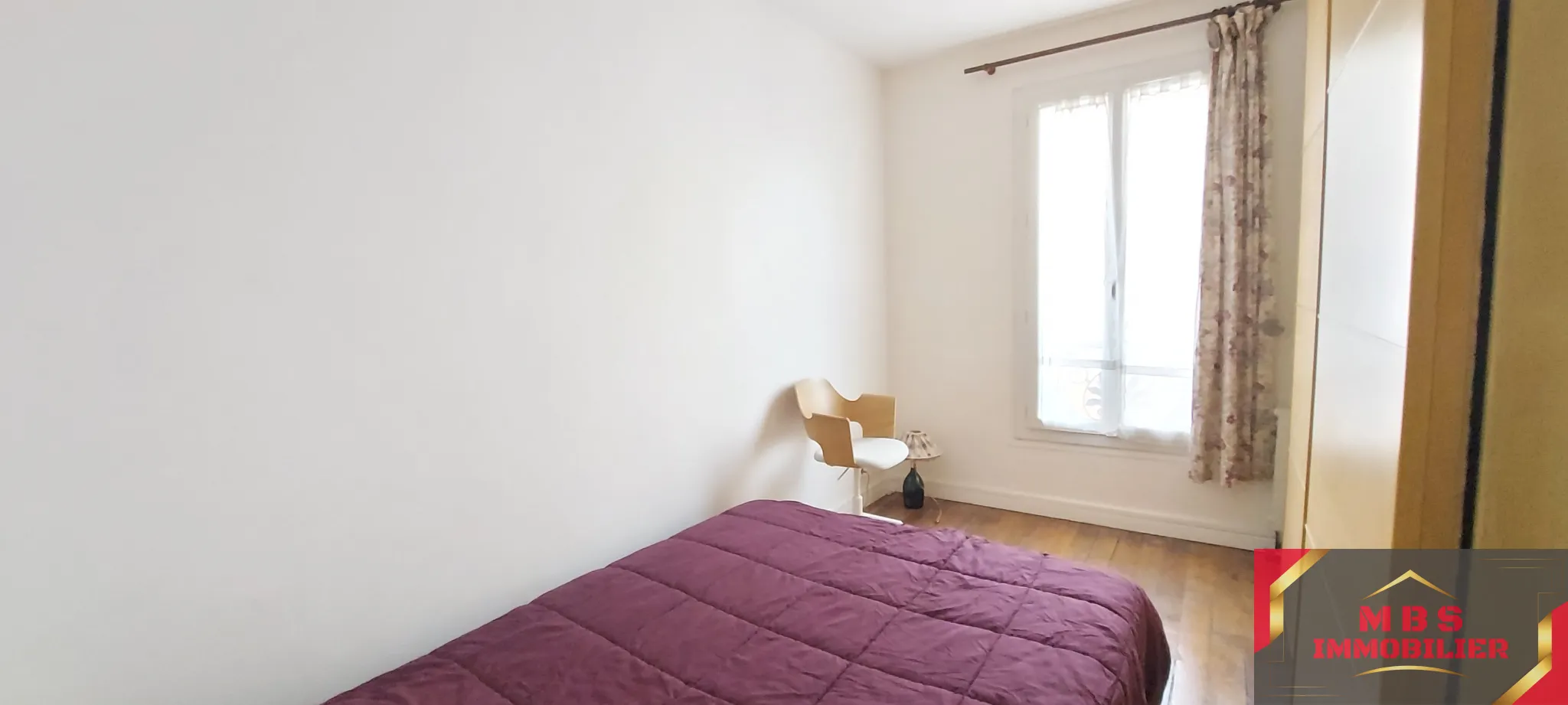 T2 lumineux à vendre à Paris 12ème, 28m² au dernier étage 