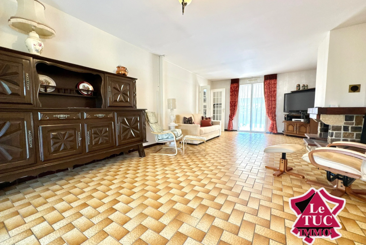 Maison à vendre à Penne d'Agenais - 4 chambres et jardin 