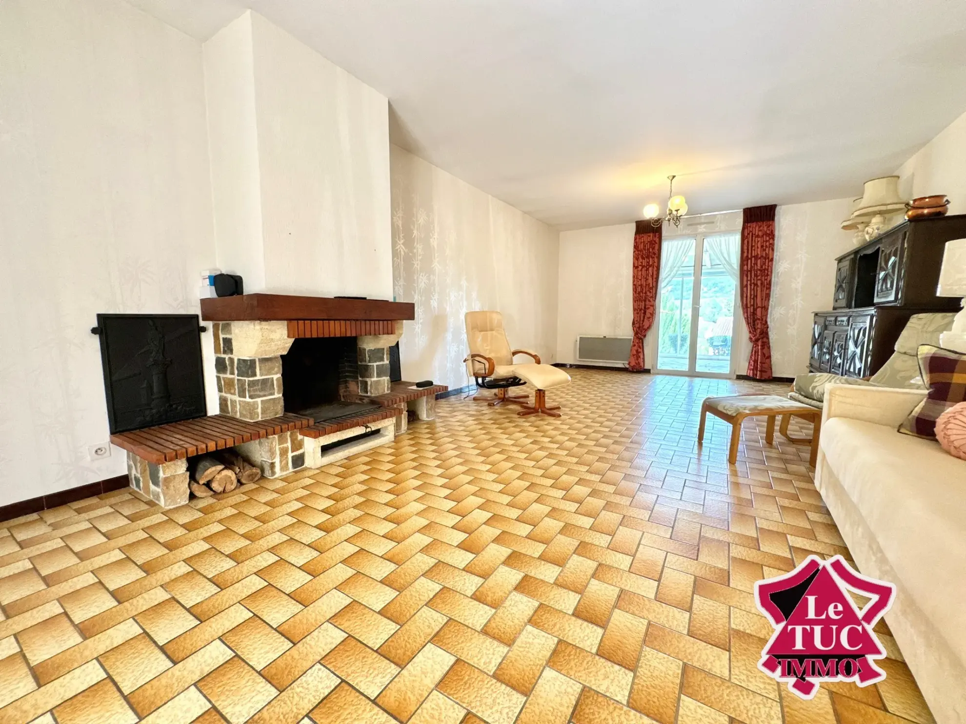 Maison à vendre à Penne d'Agenais - 4 chambres et jardin 