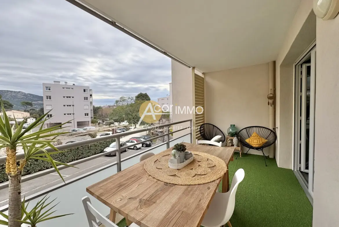 Appartement T2 avec terrasse à Toulon Ouest - 165 000 € 