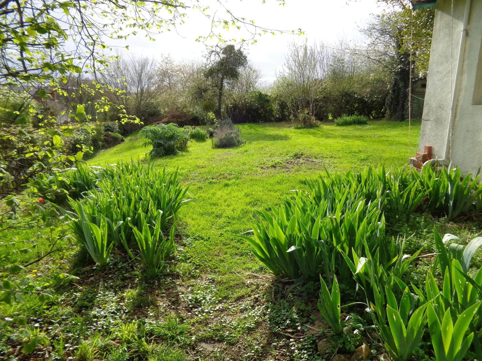 Maison indépendante à Prémery pour investissement locatif 