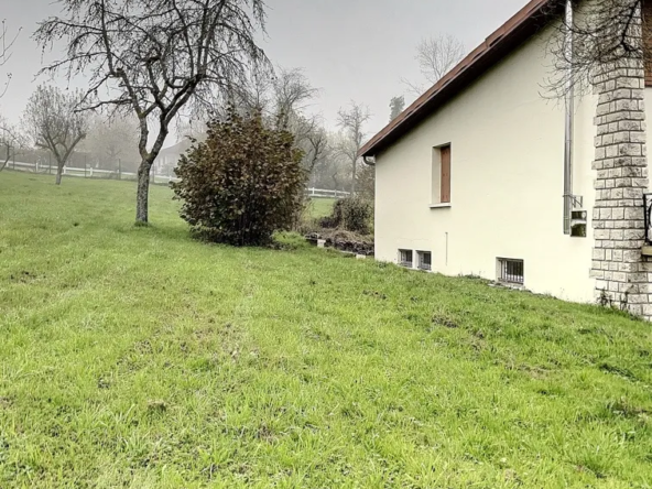 À vendre : Très beau pavillon à Chalindrey avec grand terrain