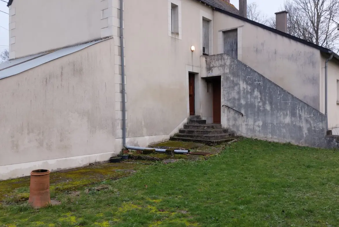 Maison sur les bords de Loire à St Georges sur Loire 