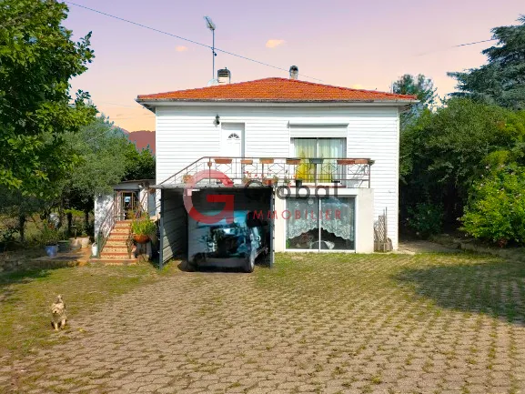 Maison à vendre à Aire sur l'Adour avec terrain spacieux et dépendances