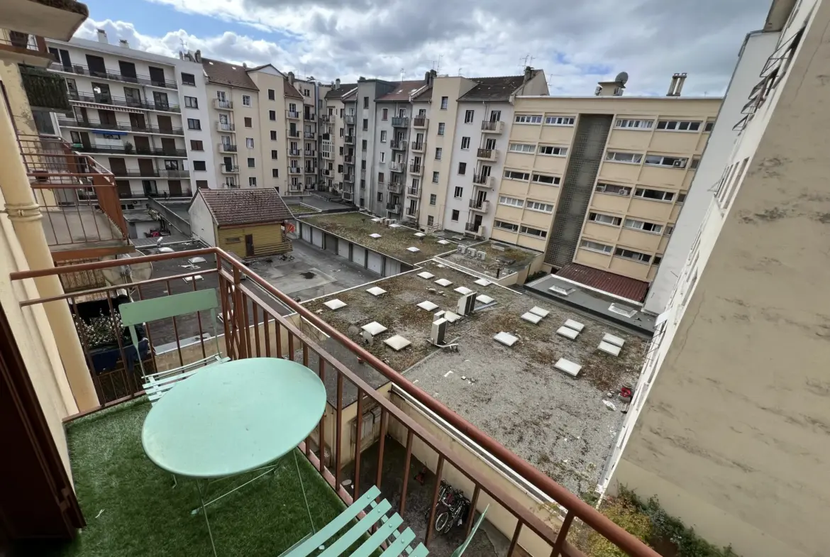 Appartement T3 à vendre à Annemasse - 73 m² rénové 