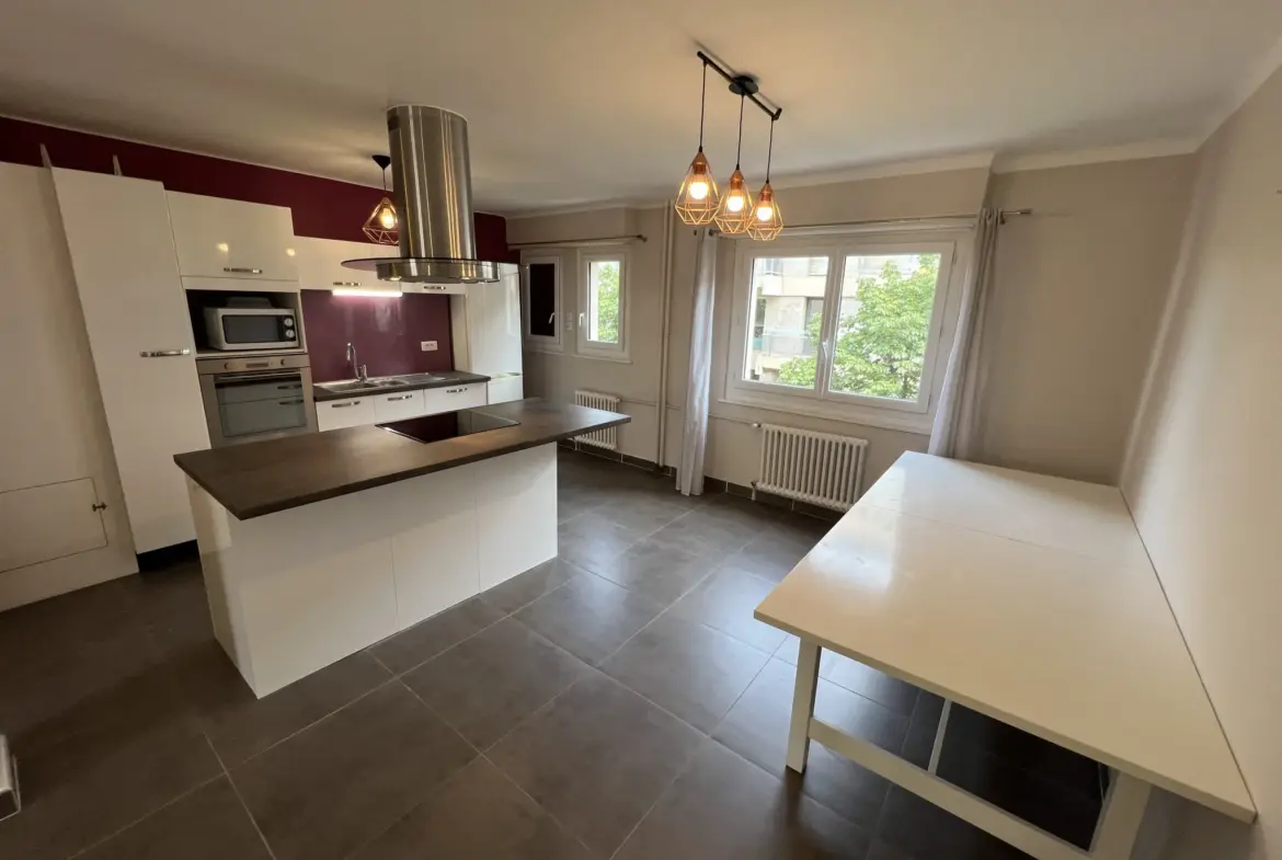 Appartement T3 à vendre à Annemasse - 73 m² rénové 